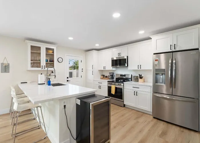 3bd Pool Hot Tub Garage Full Kitchen Asu * Tempe