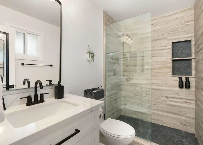 3bd Pool Hot Tub Garage Full Kitchen Asu Holiday home *
